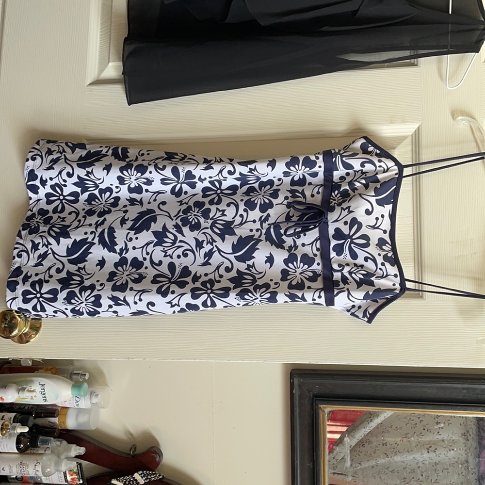 Finesse blue and white Small dress with flowers